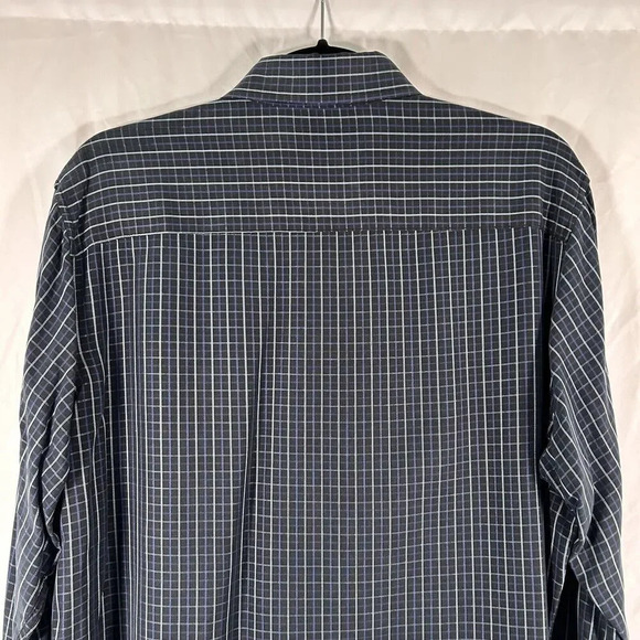 Bugatchi Uomo Dress Shirt men's Medium Black Plaid Button Up Long Sleeve - Picture 9 of 10